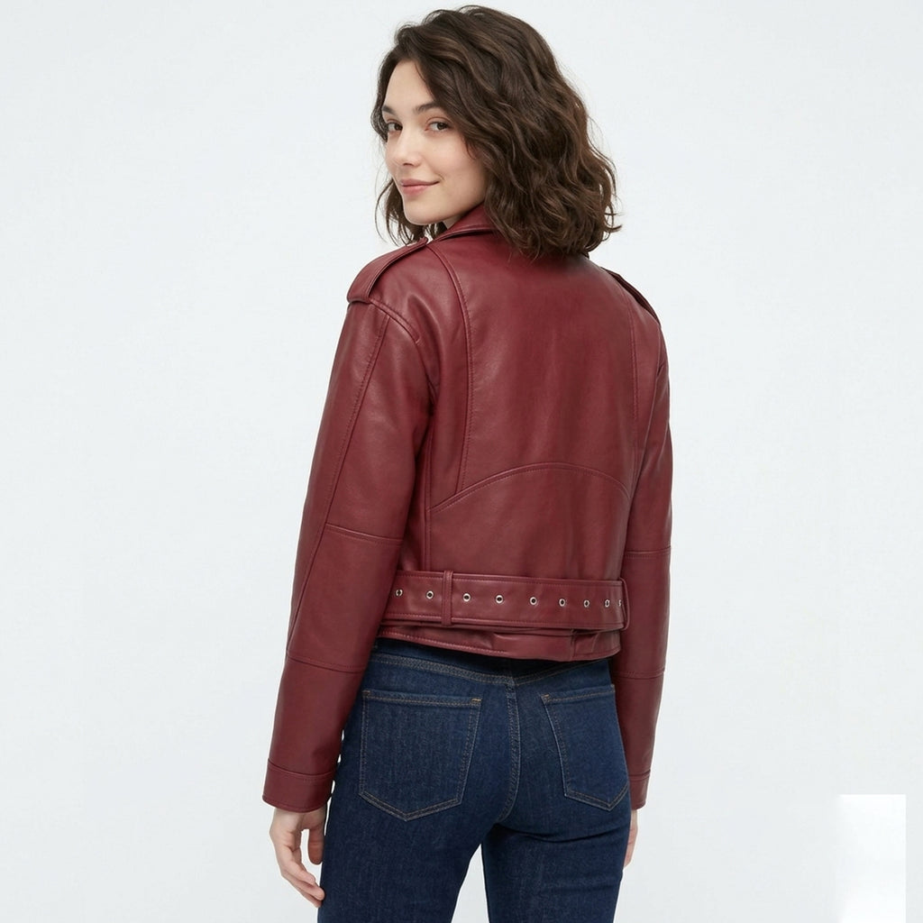 Veste en cuir femme pour printemps-été style motard élégant